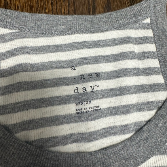A New Day Ribbed Tank Top - grey striped - size: S - Picture 2 of 3